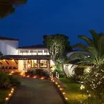 Cormoran Hotel