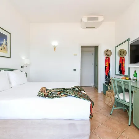 Cormoran 4* فيلاّسيمِيوس