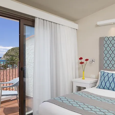 Cormoran Hotel